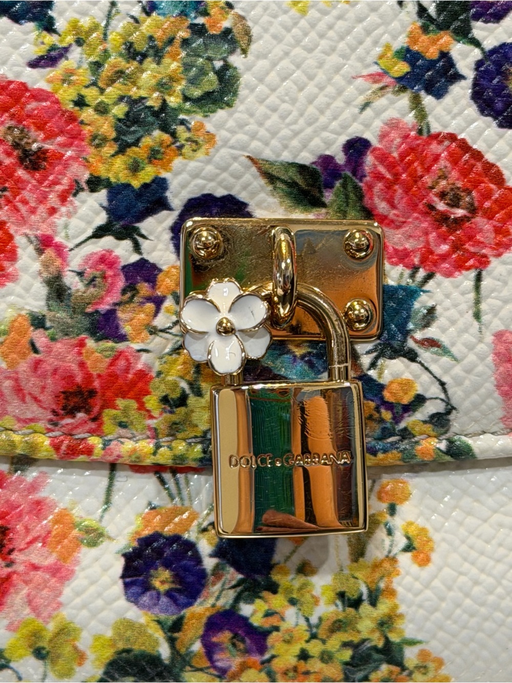 Dolce & Gabbana White Floral Envelope Wallet with Multicolor Bouquet Print - Picture 2 of 9